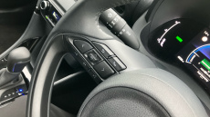 Toyota Yaris 1.5 Hybrid Design 5dr CVT Hybrid Hatchback